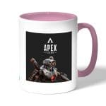 كوب قهوة بمقبض وردي بتصميم أبيكس ليجندز باثفايندر غاضب