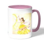 كوب قهوة بمقبض وردي بتصميم الاميرة بيلا فيلم الجميلة والوحش