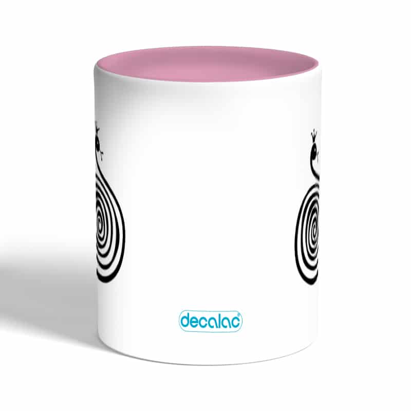 كوب-قهوة-بمقبض-وردي-بتصميم-ثعبان-لطيف-1