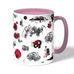 كوب قهوة بمقبض وردي بتصميم رسومات يابانيه