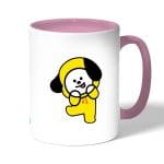 كوب قهوة بمقبض وردي بتصميم شخصيه شيمي BT21