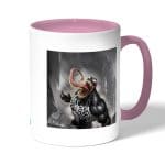 كوب قهوة بمقبض وردي بتصميم غضب فينوم