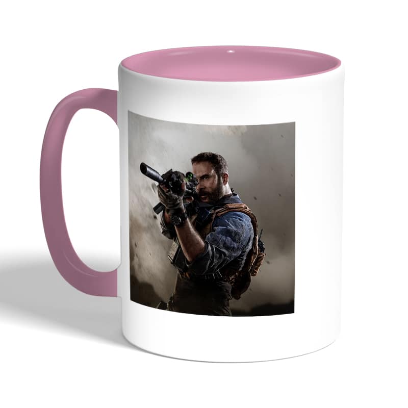 كوب-قهوة-بمقبض-وردي-بتصميم-كول-أوف-ديوتي-قناص-2