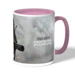 كوب قهوة بمقبض وردي بتصميم كول أوف ديوتي مودرن وورفير