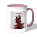 كوب قهوة بمقبض وردي بتصميم لعبه بلود بورن