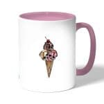 كوب قهوة بمقبض وردي بتصميم مثلجات الجماجم