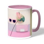 كوب قهوة بمقبض وردي بتصميم ورد مميز