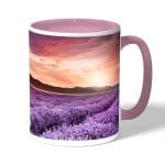 كوب قهوة بمقبض وردي بتصميم ورود بنفسجيه