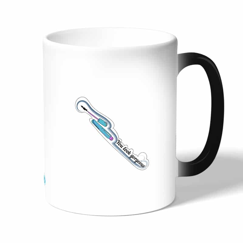 كوب قهوة سحري لون اسود بتصميم أنت تبدو رائعة كوب قهوة سحري لون اسود بتصميم أنت تبدو رائعة