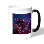 كوب قهوة سحري لون اسود بتصميم إنتو ذا سبايدر فيرس