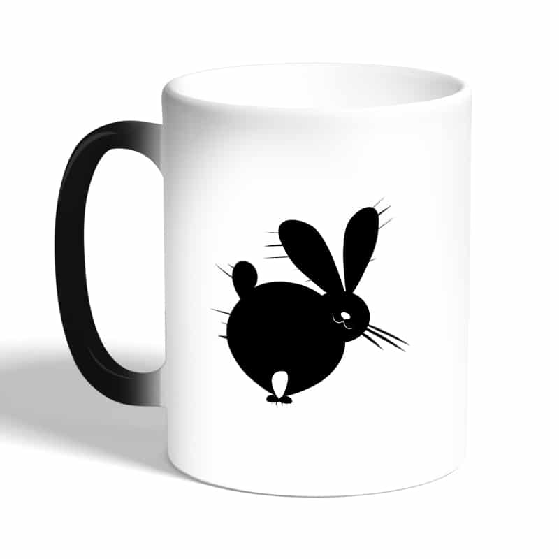 كوب-قهوة-سحري-لون-اسود-بتصميم-ارنب-مخيف-2