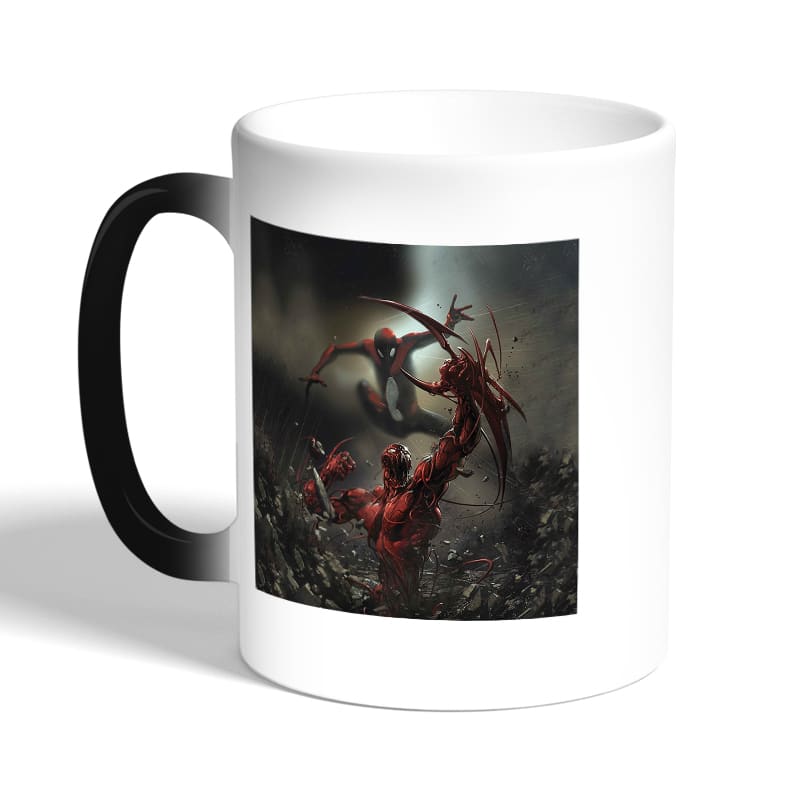 كوب-قهوة-سحري-لون-اسود-بتصميم-القتال-ضد-سبايدر-مان-2