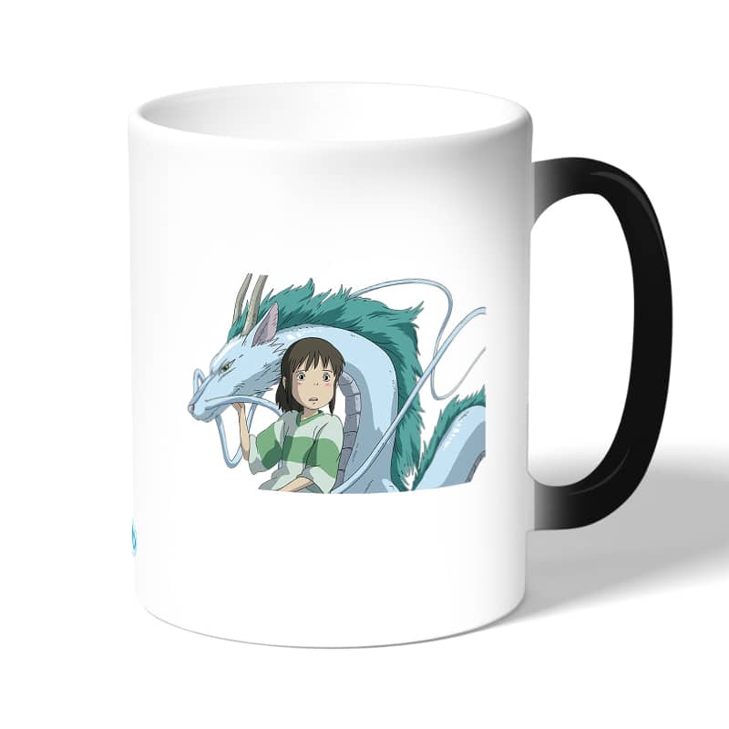 كوب قهوة سحري لون اسود بتصميم انمي المخطوفة كوب قهوة سحري لون اسود بتصميم انمي المخطوفة