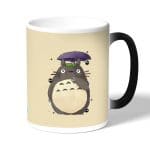 كوب قهوة سحري لون اسود بتصميم توتورو