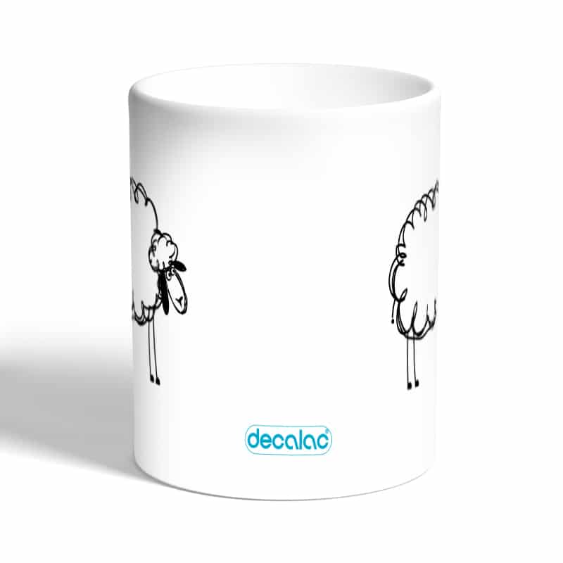 كوب-قهوة-سحري-لون-اسود-بتصميم-خروف-1