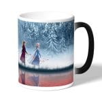 كوب قهوة سحري لون اسود بتصميم رحله الاصدقاء