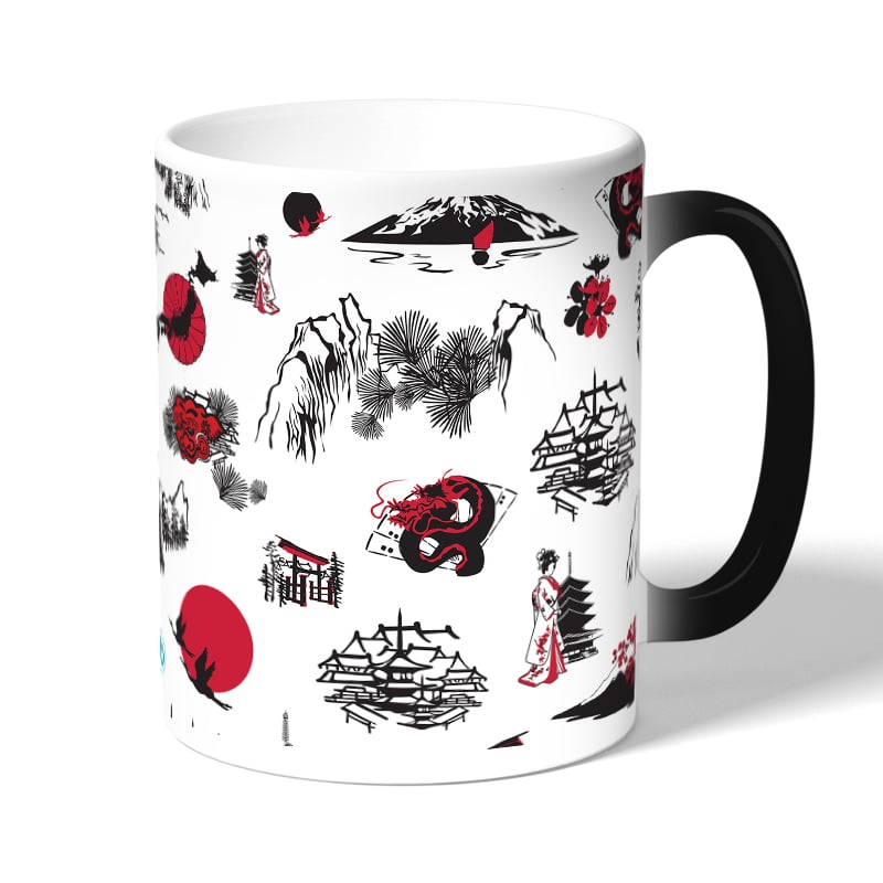 كوب قهوة سحري لون اسود بتصميم رسومات يابانيه كوب قهوة سحري لون اسود بتصميم رسومات يابانيه