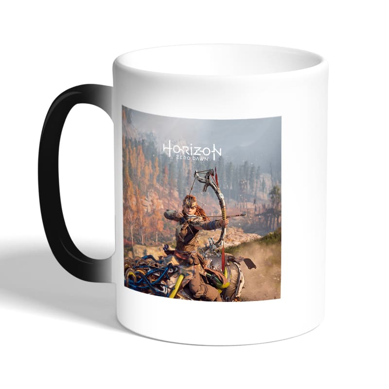 كوب-قهوة-سحري-لون-اسود-بتصميم-رماية-أسهم-إلوي-هورايزن-زيرو-داون-2