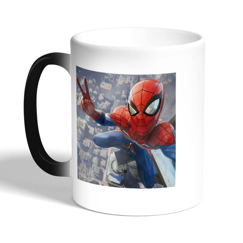 كوب-قهوة-سحري-لون-اسود-بتصميم-سبايدر-مان-اعلى-البرج-2