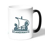 كوب قهوة سحري لون اسود بتصميم سفينة