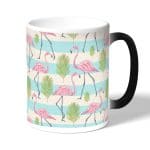 كوب قهوة سحري لون اسود بتصميم فلامنغو الاستوائية