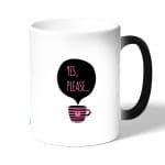 كوب قهوة سحري لون اسود بتصميم كوب بعباره