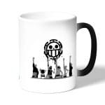 كوب قهوة سحري لون اسود بتصميم وداع الأميره فيفي ون بيس