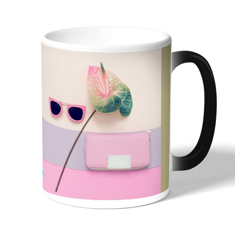 كوب قهوة سحري لون اسود بتصميم ورد مميز كوب قهوة سحري لون اسود بتصميم ورد مميز