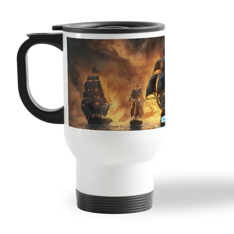 كوب-قهوة-للسيارة-لون-ابيض-بتصميم-أساسنز-كريد-بلاك-فلاغ-2