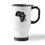 كوب قهوة للسيارة لون ابيض بتصميم أفريقيا