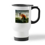 كوب قهوة للسيارة لون ابيض بتصميم الأميرة صاحبة القوس والسهم