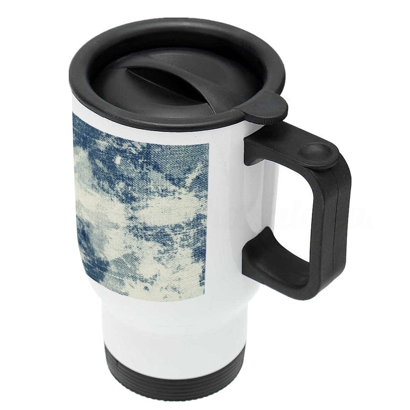 كوب-قهوة-للسيارة-لون-ابيض-بتصميم-جينز-3