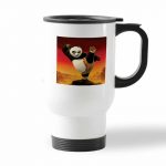 كوب قهوة للسيارة لون ابيض بتصميم ركله كونغ فو باندا