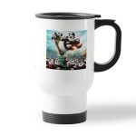 كوب قهوة للسيارة لون ابيض بتصميم عائلة كونغ فو باندا