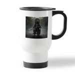 كوب قهوة للسيارة لون ابيض بتصميم ليدي ماريا بلود بورن