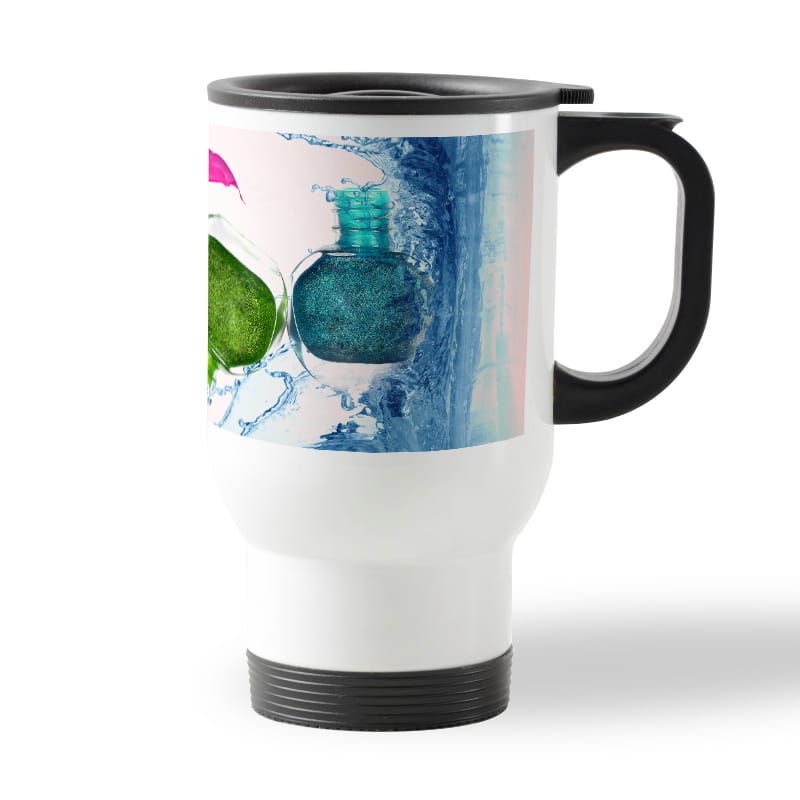 كوب قهوة للسيارة لون ابيض بتصميم مناكير كوب قهوة للسيارة لون ابيض بتصميم مناكير