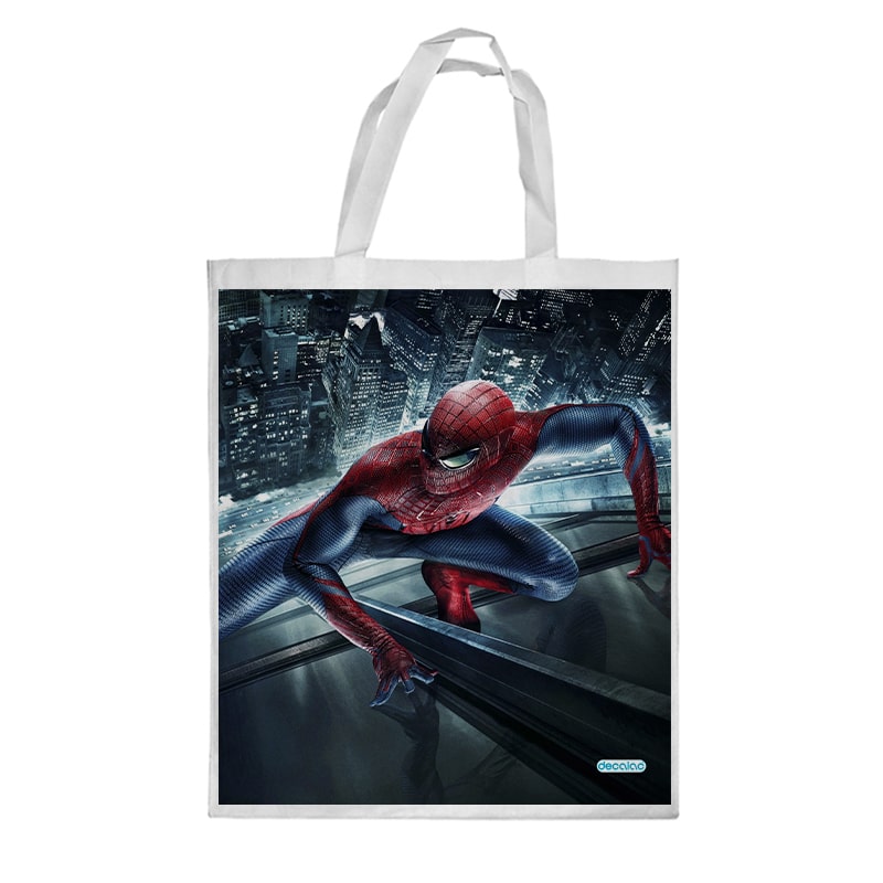 كيس هدايا حجم كبير بتصميم  سبايدر مان اعلى نيويورك كيس هدايا حجم كبير بتصميم  سبايدر مان اعلى نيويورك