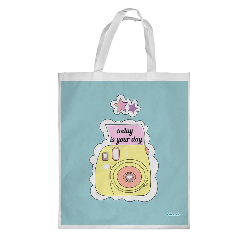 كيس هدايا حجم كبير بتصميم كرتون كاميرا كيس هدايا حجم كبير بتصميم كرتون كاميرا