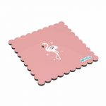 لبادة كوب الشاي او القهوة بتصميم فلامنجو بتاج