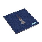 لبادة كوب الشاي او القهوة بتصميم كمان مزخرف