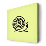 لوحة جدارية قماش كانفس باطار خشبي داخلي بتصميم حلزون