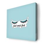 لوحة جدارية قماش كانفس باطار خشبي داخلي بتصميم رموش