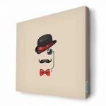 لوحة جدارية قماش كانفس باطار خشبي داخلي بتصميم قبعة وشوارب