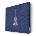 لوحة جدارية قماش كانفس باطار خشبي داخلي بتصميم كمان مزخرف