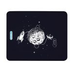 ماوس باد جلدية بتصميم رائد فضاء