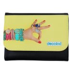 محفظة جلد  بتصميم اكسسوارات يد امرأة محفظة جلد  بتصميم اكسسوارات يد امرأة