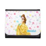 محفظة جلد  بتصميم  الأميرة بيلا