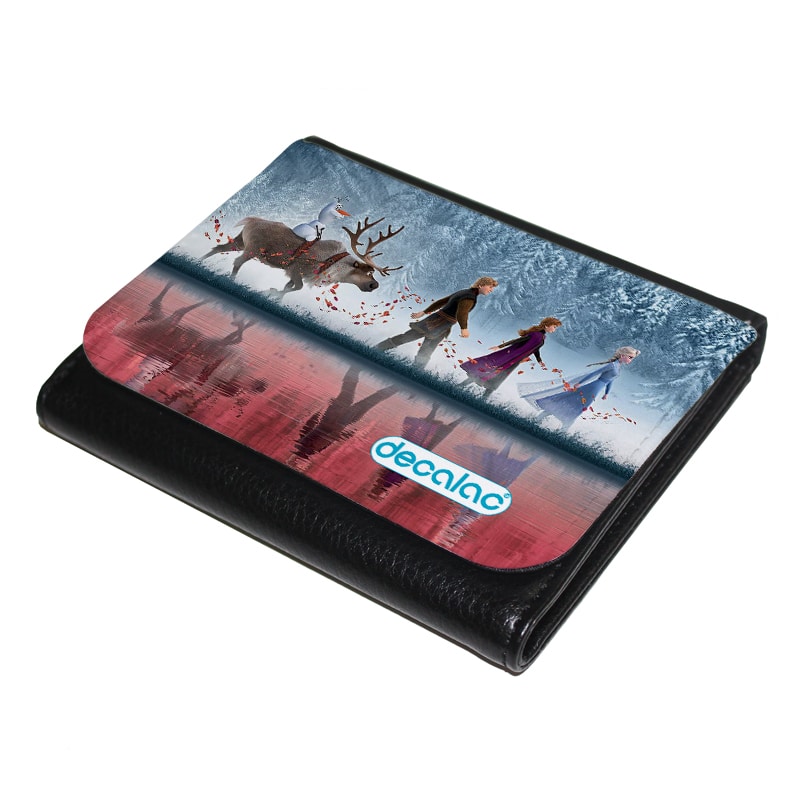 محفظة-جلد-بتصميم-رحله-الاصدقاء-1