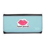 محفظة جلد  بتصميم شفاه جذابه محفظة جلد  بتصميم شفاه جذابه