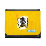 محفظة جلد  بتصميم عبارات انجليزية